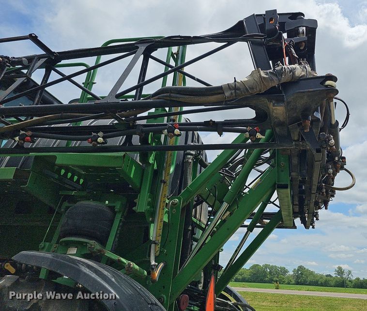 image for item DO2703 2012 John Deere 4730  sprayer