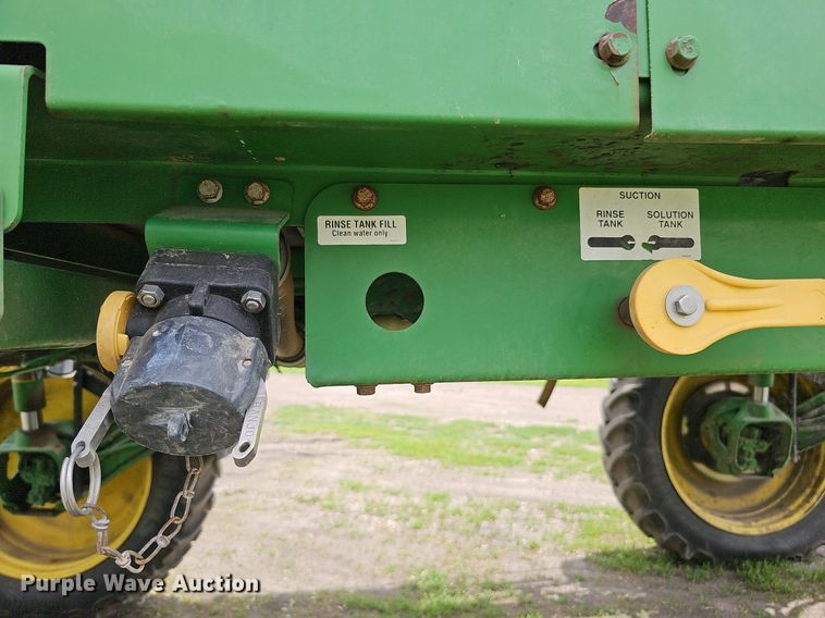 image for item DO2703 2012 John Deere 4730  sprayer