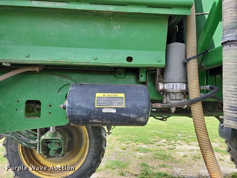 image for item DO2703 2012 John Deere 4730  sprayer