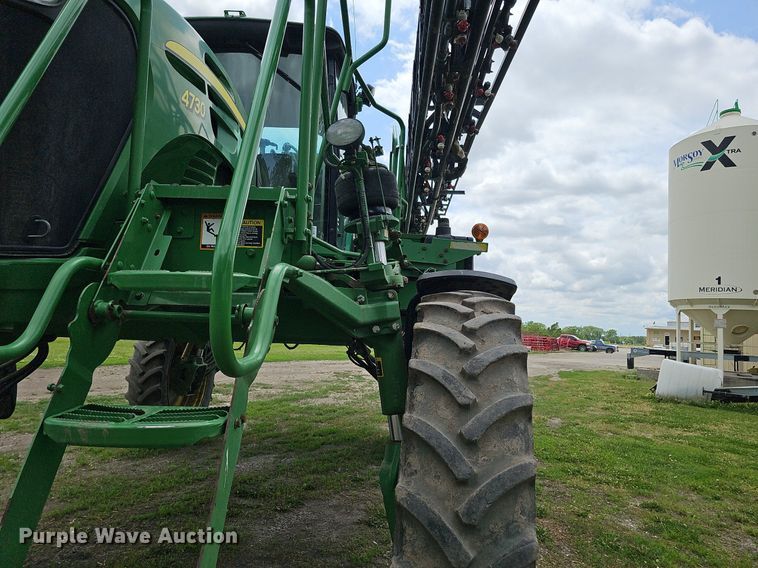 image for item DO2703 2012 John Deere 4730  sprayer
