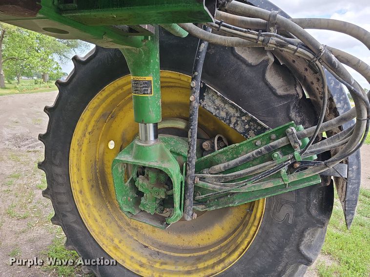 image for item DO2703 2012 John Deere 4730  sprayer