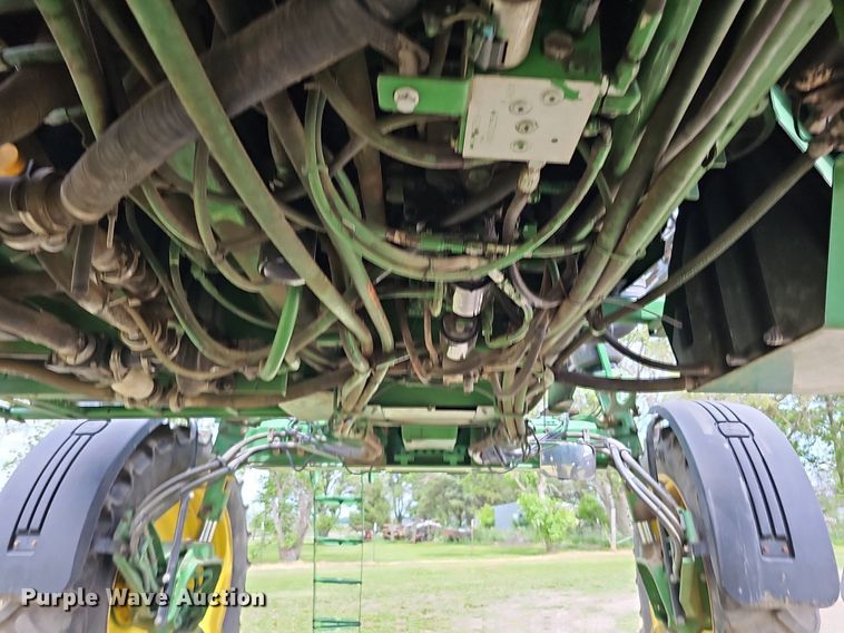 image for item DO2703 2012 John Deere 4730  sprayer