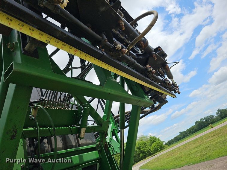 image for item DO2703 2012 John Deere 4730  sprayer