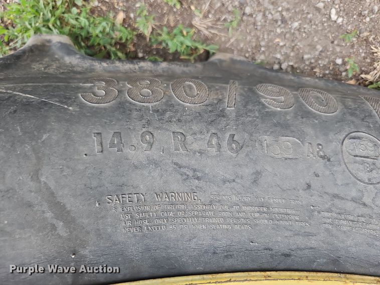 image for item DO2703 2012 John Deere 4730  sprayer