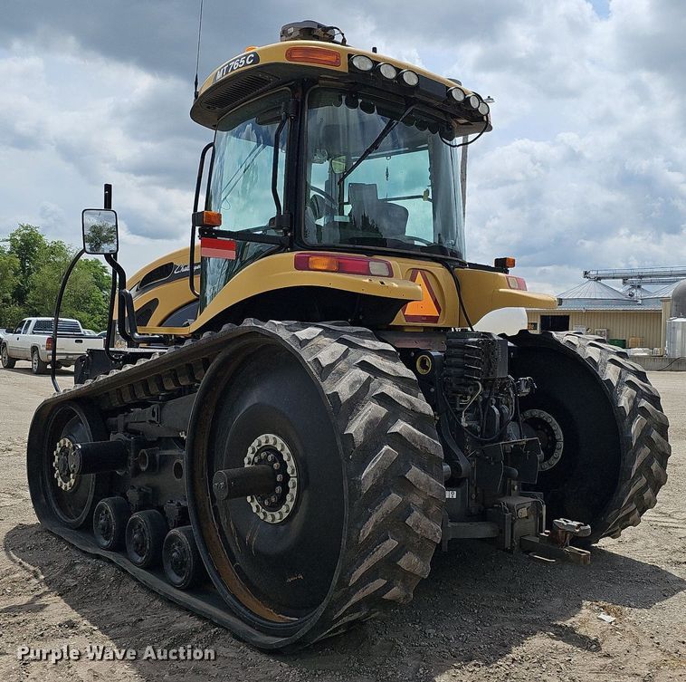 image for item DO2704 Challenger MT765C  tractor