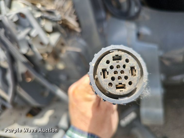 image for item DO2704 Challenger MT765C  tractor