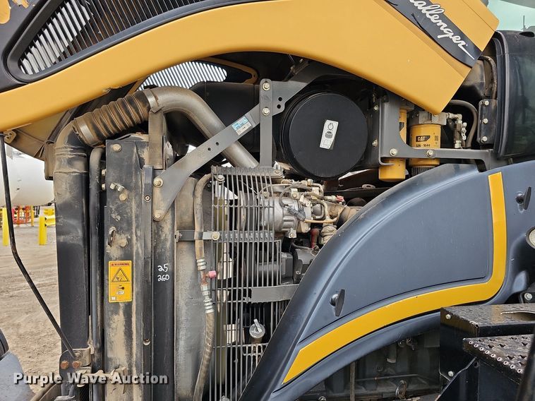 image for item DO2704 Challenger MT765C  tractor