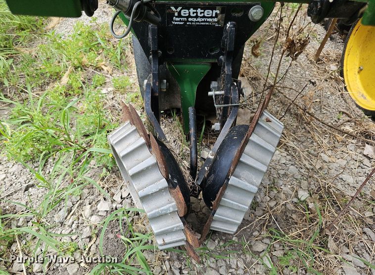 image for item DO2706 John Deere  planter