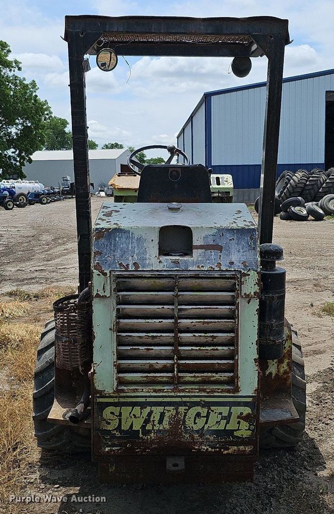 image for item DO2709 Dynamic Industries Swinger 210  wheel loader