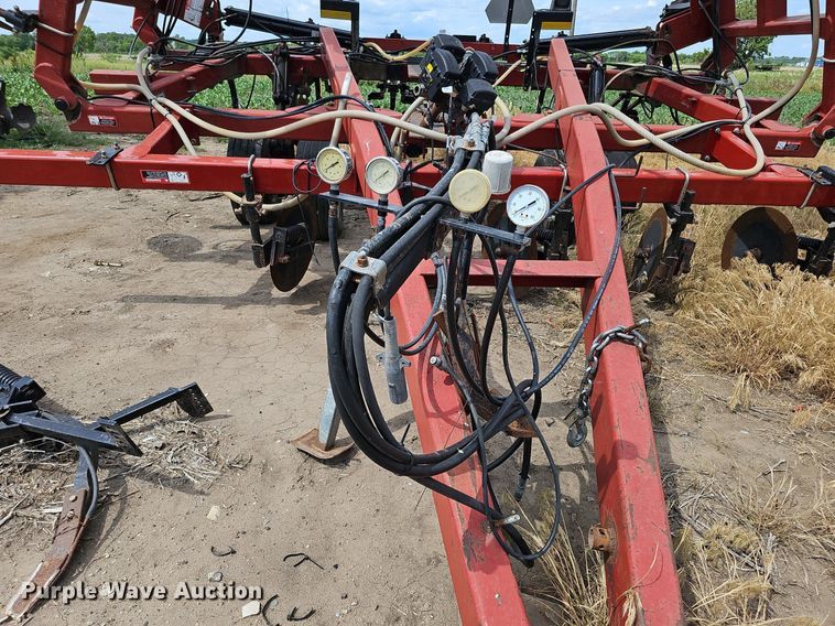 image for item DO2711 Case IH NPX5300  NH3 applicator