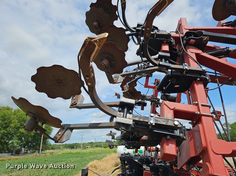 image for item DO2711 Case IH NPX5300  NH3 applicator