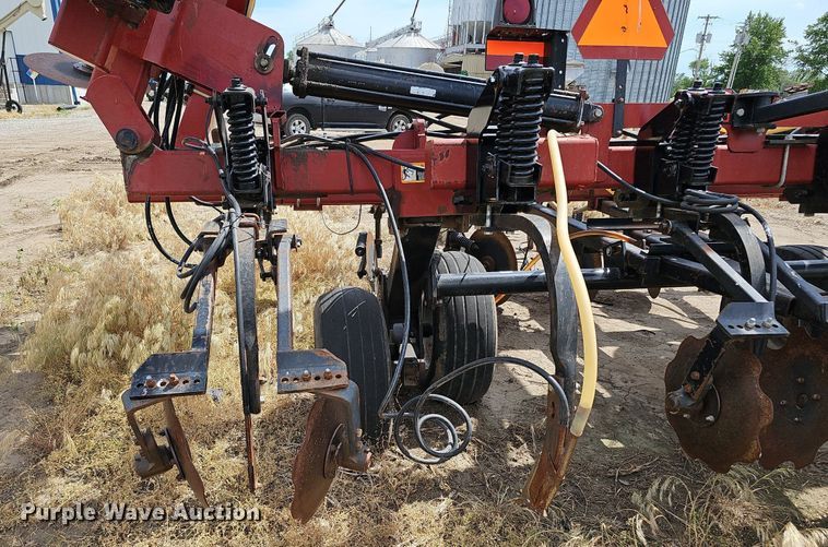 image for item DO2711 Case IH NPX5300  NH3 applicator