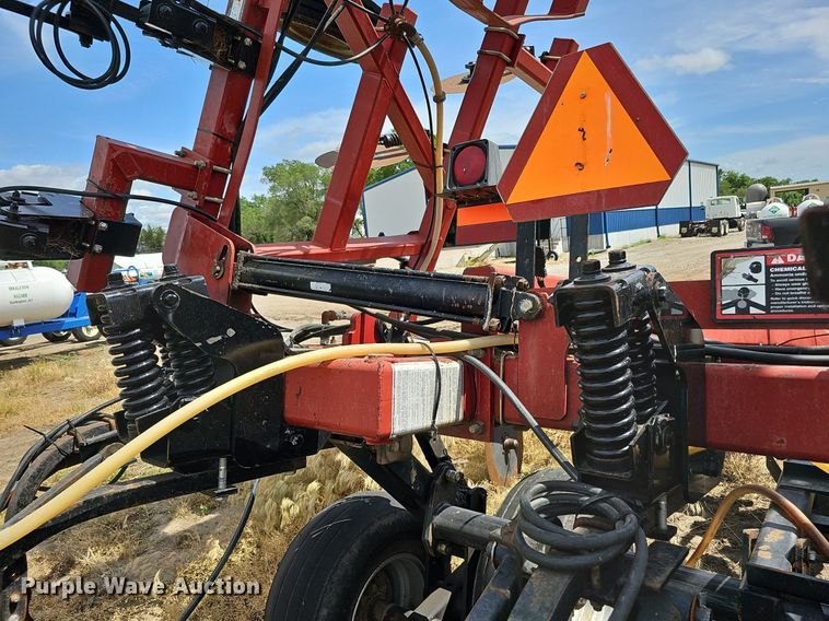 image for item DO2711 Case IH NPX5300  NH3 applicator