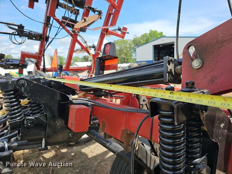 image for item DO2711 Case IH NPX5300  NH3 applicator