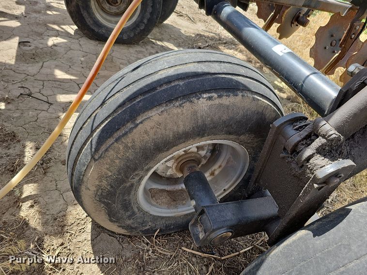 image for item DO2711 Case IH NPX5300  NH3 applicator