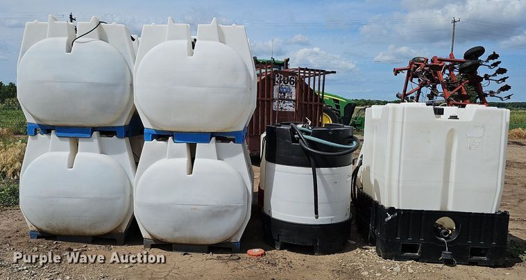 image for item DO2712 Approximately 12 poly tanks