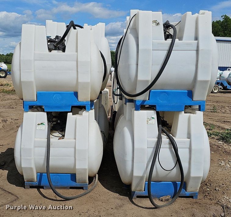 image for item DO2712 Approximately 12 poly tanks