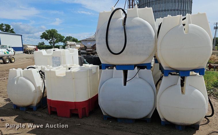 image for item DO2712 Approximately 12 poly tanks