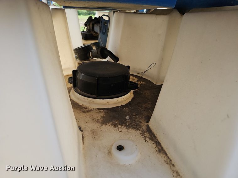 image for item DO2712 Approximately 12 poly tanks