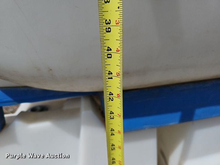 image for item DO2712 Approximately 12 poly tanks