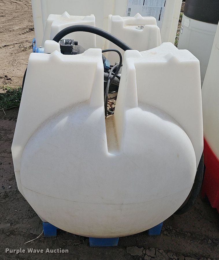 image for item DO2712 Approximately 12 poly tanks