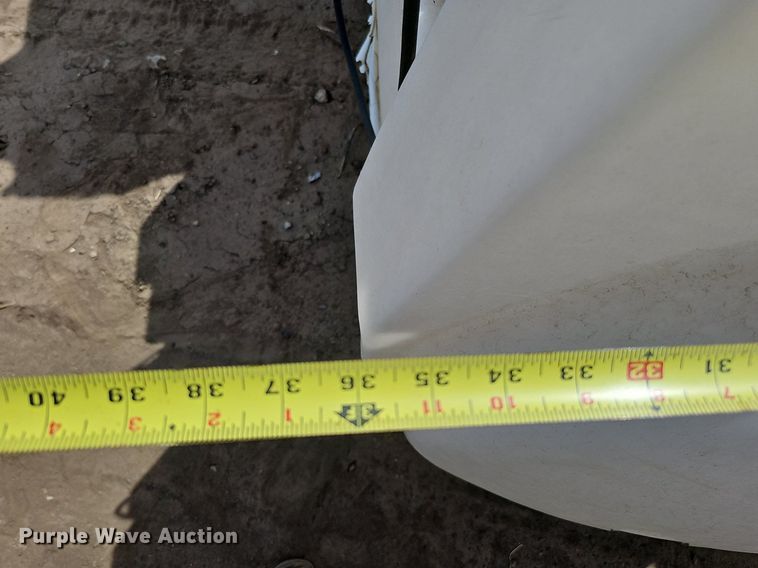 image for item DO2712 Approximately 12 poly tanks