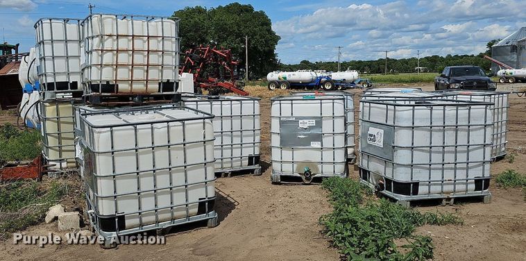 image for item DO2713 Approximately 14 poly tanks