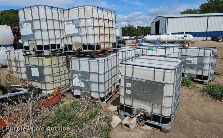 image for item DO2713 Approximately 14 poly tanks