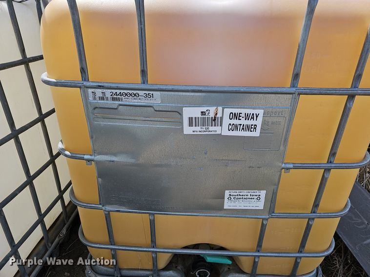 image for item DO2713 Approximately 14 poly tanks