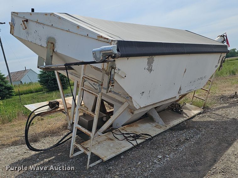 image for item DO2715 Simonsen SMC4816S  fertilizer delivery bed