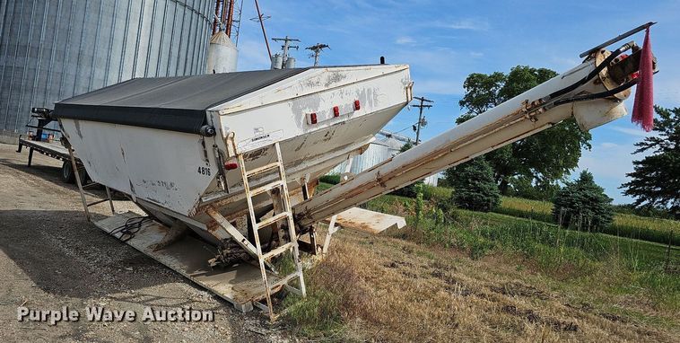 image for item DO2715 Simonsen SMC4816S  fertilizer delivery bed