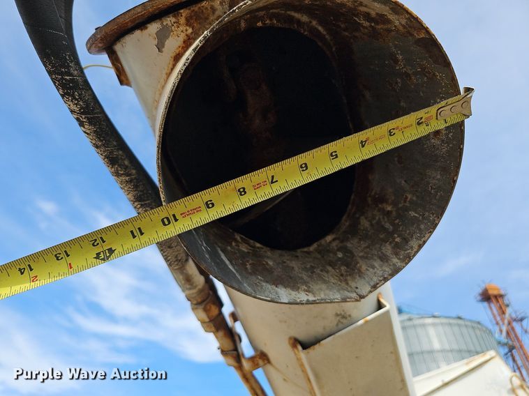 image for item DO2715 Simonsen SMC4816S  fertilizer delivery bed