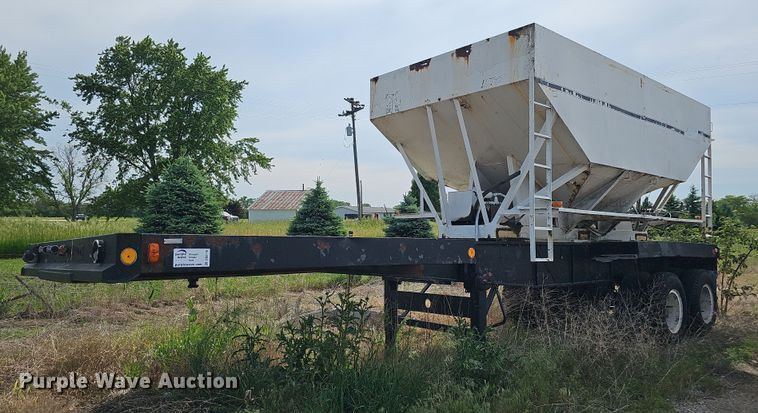 image for item DO2716 2009 Shop built  fertilizer tender trailer