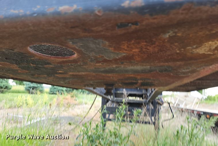 image for item DO2716 2009 Shop built  fertilizer tender trailer