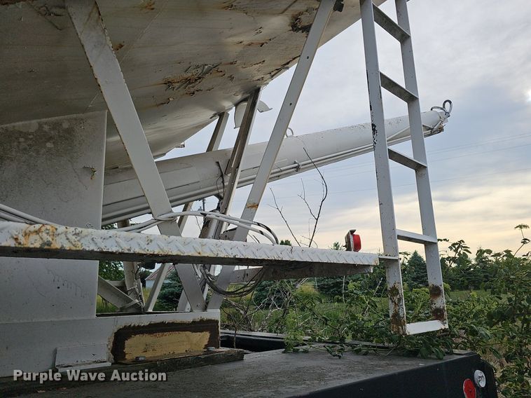 image for item DO2716 2009 Shop built  fertilizer tender trailer