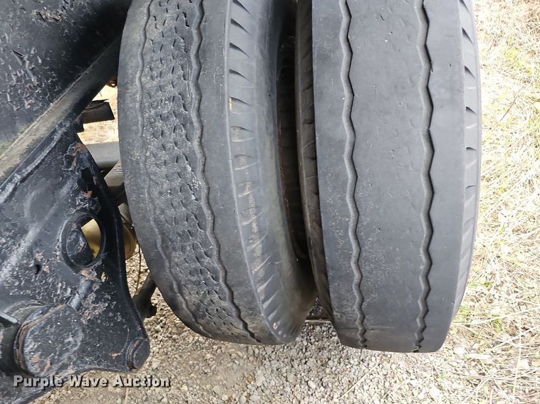 image for item DO2716 2009 Shop built  fertilizer tender trailer