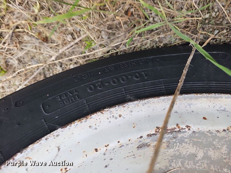 image for item DO2716 2009 Shop built  fertilizer tender trailer
