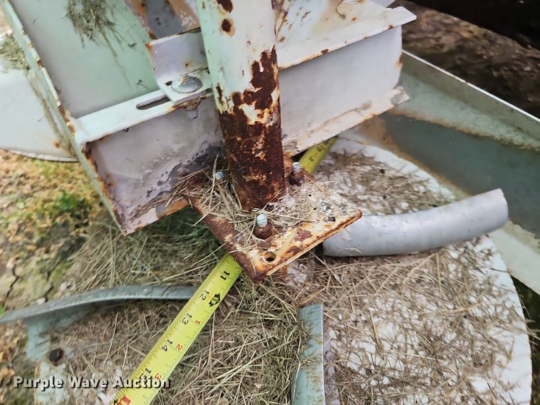 image for item DO2719 Willmar Super 600 spreader