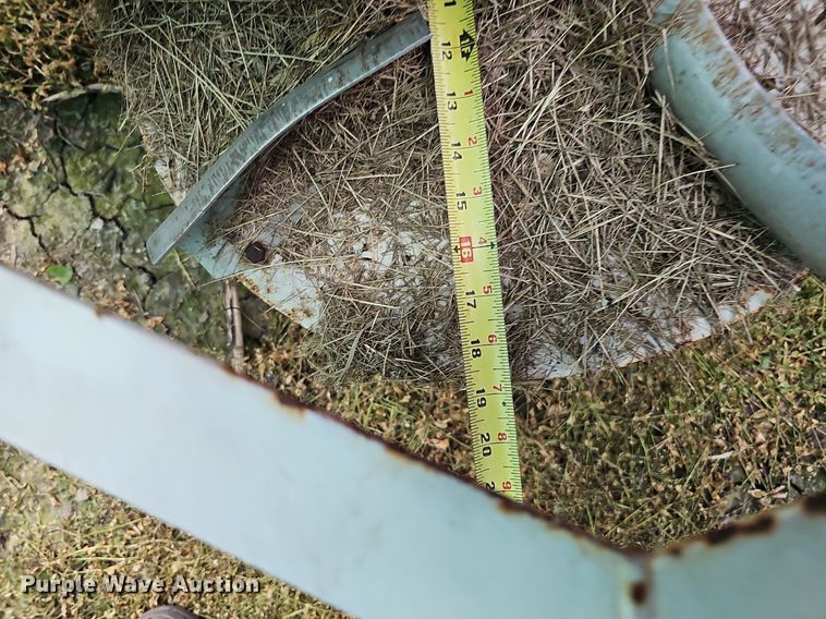 image for item DO2719 Willmar Super 600 spreader