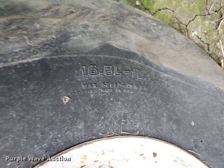 image for item DO2719 Willmar Super 600 spreader