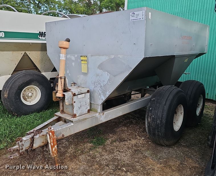 image for item DO2720 Dempster Clipper 200S spreader