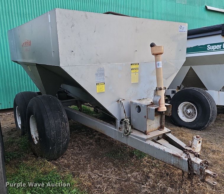 image for item DO2720 Dempster Clipper 200S spreader