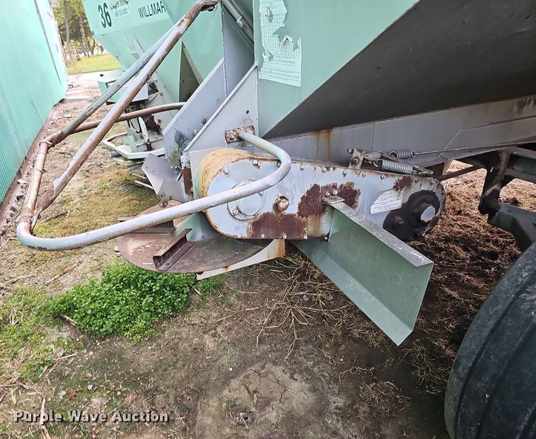 image for item DO2720 Dempster Clipper 200S spreader