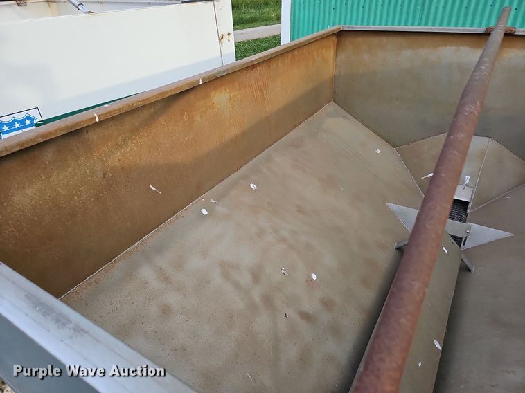 image for item DO2720 Dempster Clipper 200S spreader