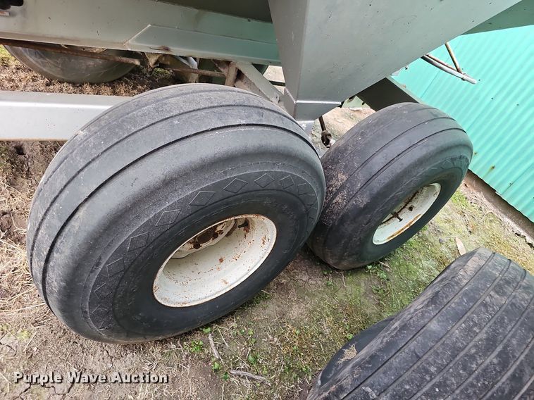 image for item DO2720 Dempster Clipper 200S spreader