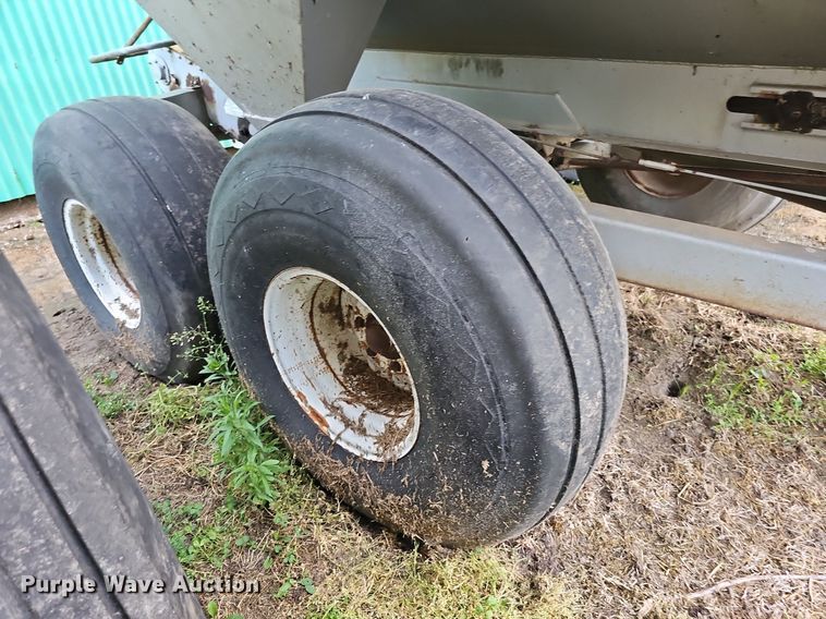 image for item DO2720 Dempster Clipper 200S spreader