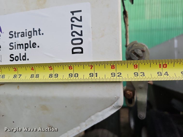 image for item DO2721 Willmar Super 800 spreader