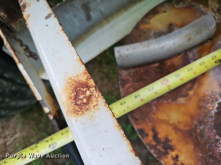 image for item DO2721 Willmar Super 800 spreader