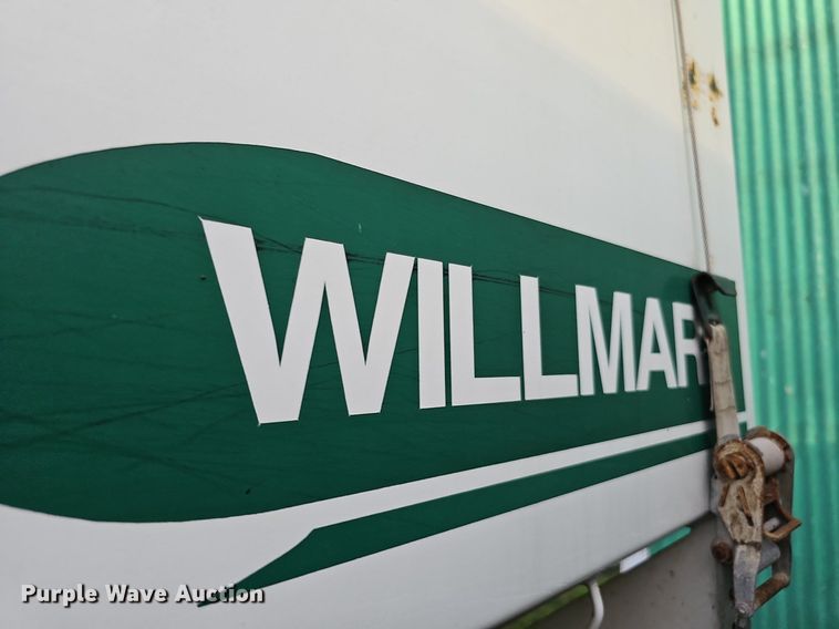 image for item DO2721 Willmar Super 800 spreader