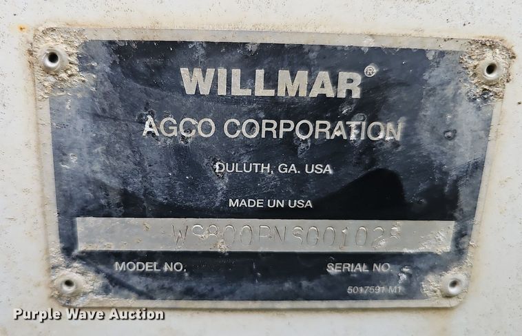 image for item DO2721 Willmar Super 800 spreader